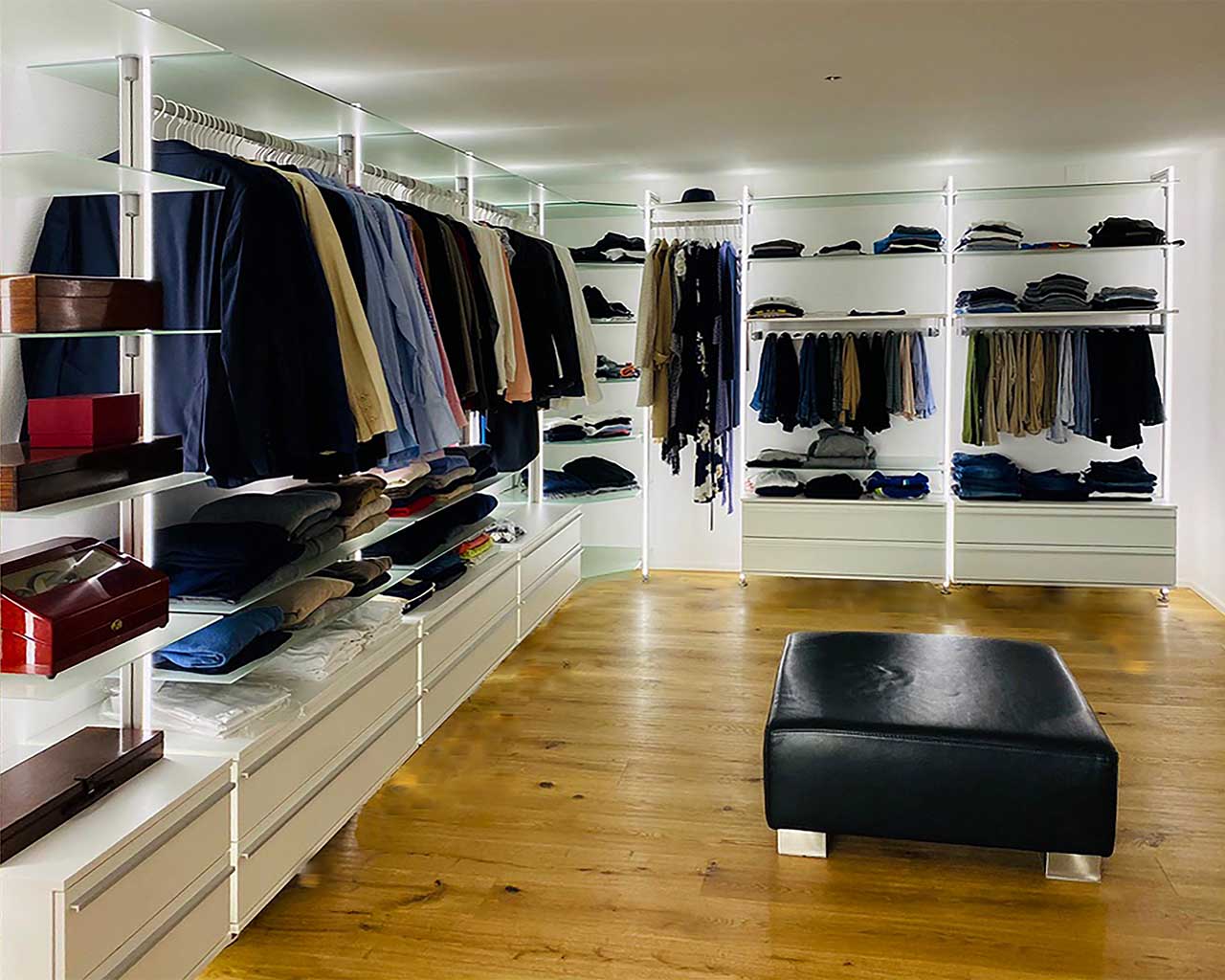 Begehbarer Eckkleiderschrank ZÜRICH SOFT - ohne LED