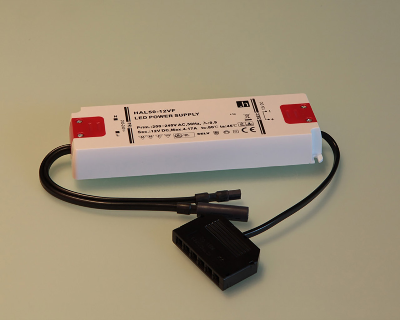 60 W Trafo für LED-Beleuchtung Ankleidezimmer