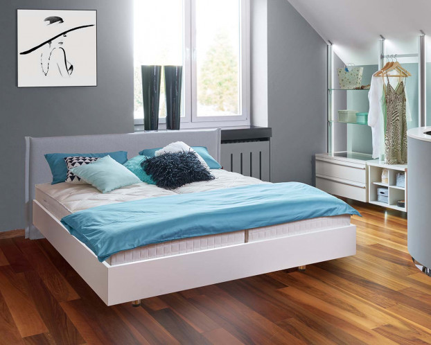 Designbett Lack mit Polsterkopfteil